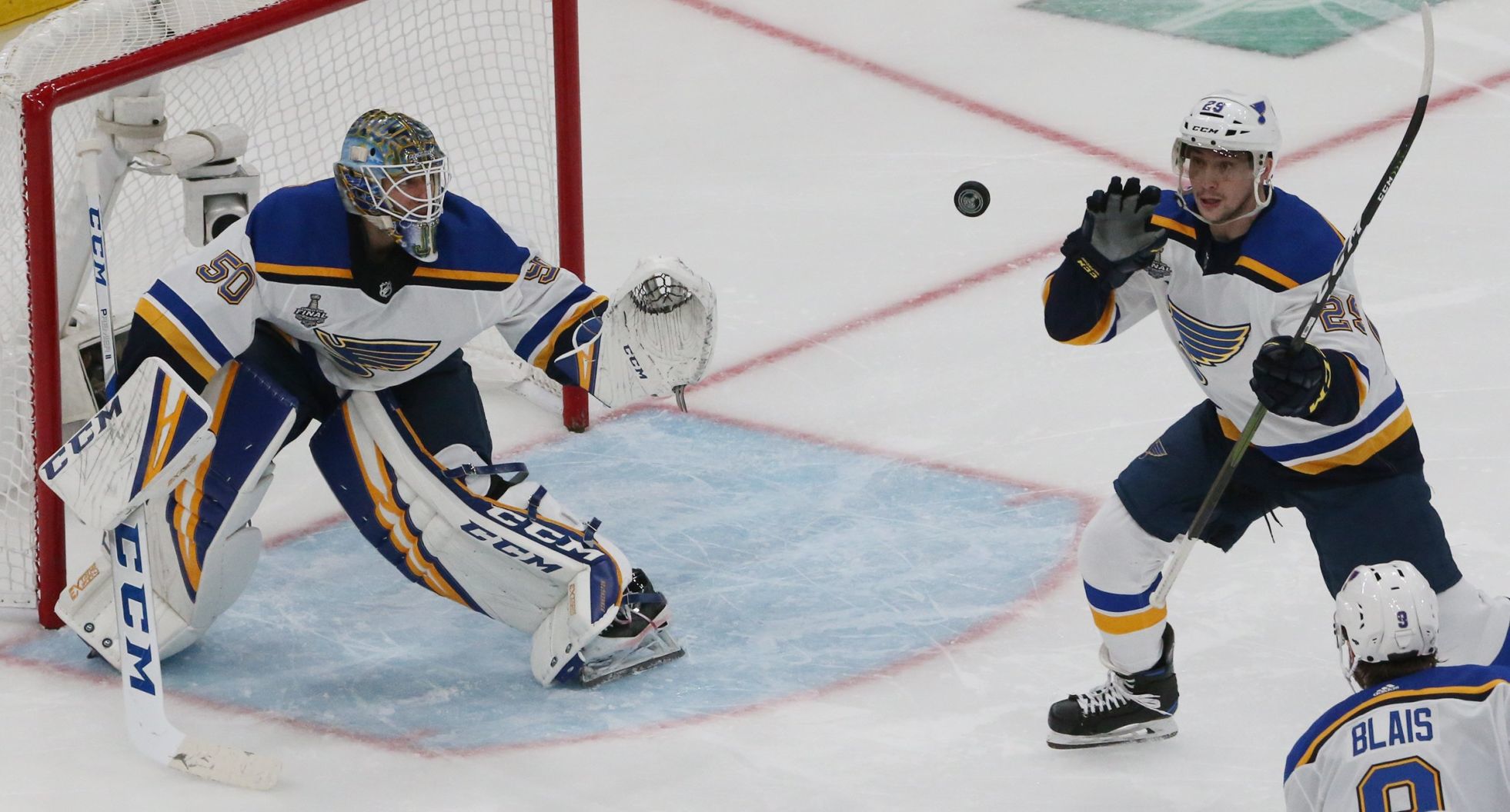 Blues skate in critical Game 5 of the Stanley Cup Final